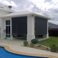 Roller blind wide view